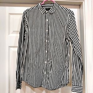 Striped White Black Long Sleeve Button Down Light Summer Shirt